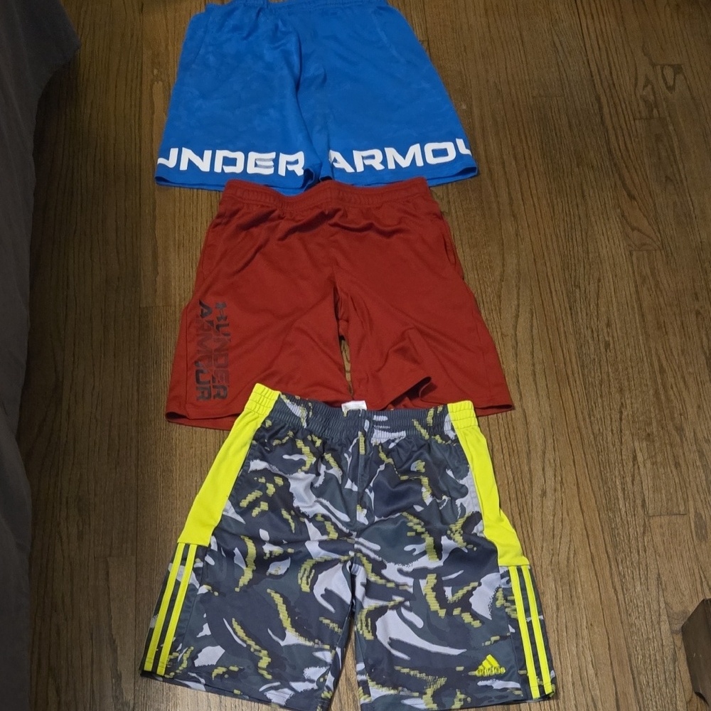 Youth XL Shorts Adidas Under Armour (3 Pairs)